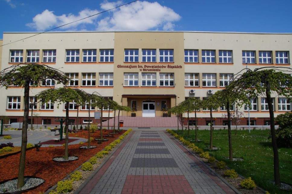 Gimnazjum w Strumieniu
