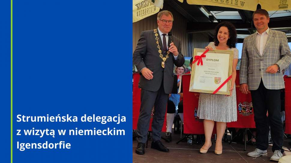 Strumieńska delegacja z wizytą w niemieckim Igensdorfie. Na zdjęciu od lewej Burmistrz Igensdorfu Edmund Ulm, Burmistrz Strumienia Anna Grygierek, Pastor Tomasz Bujok