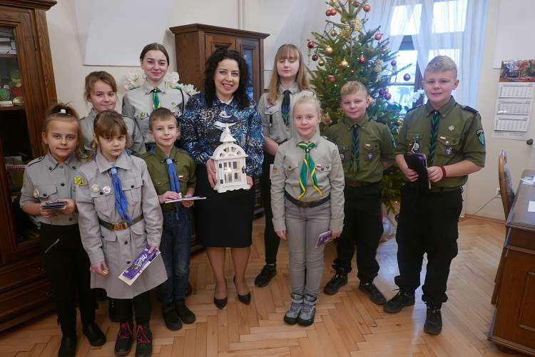 z życzeniami świątecznymi Harcerze