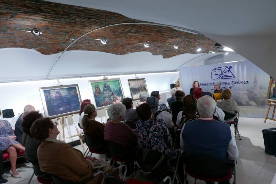 Wieczór poetycki Bernadety Krawiec i Izabeli Zubko