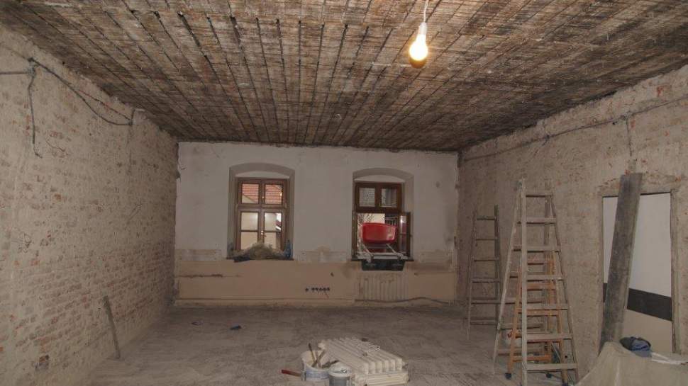 Trwają prace w strumieńskim Ratuszu